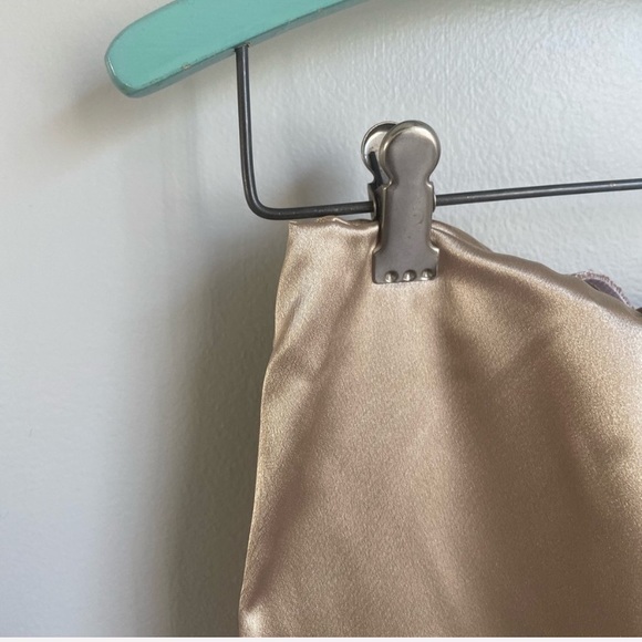 Midi Cream Skirt - Picture 3 of 6